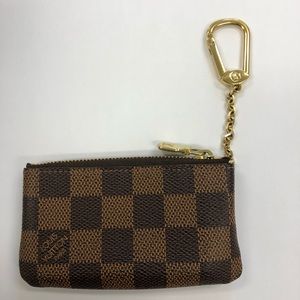Authentic Louis Vuitton Poch Clefs NM Damier.